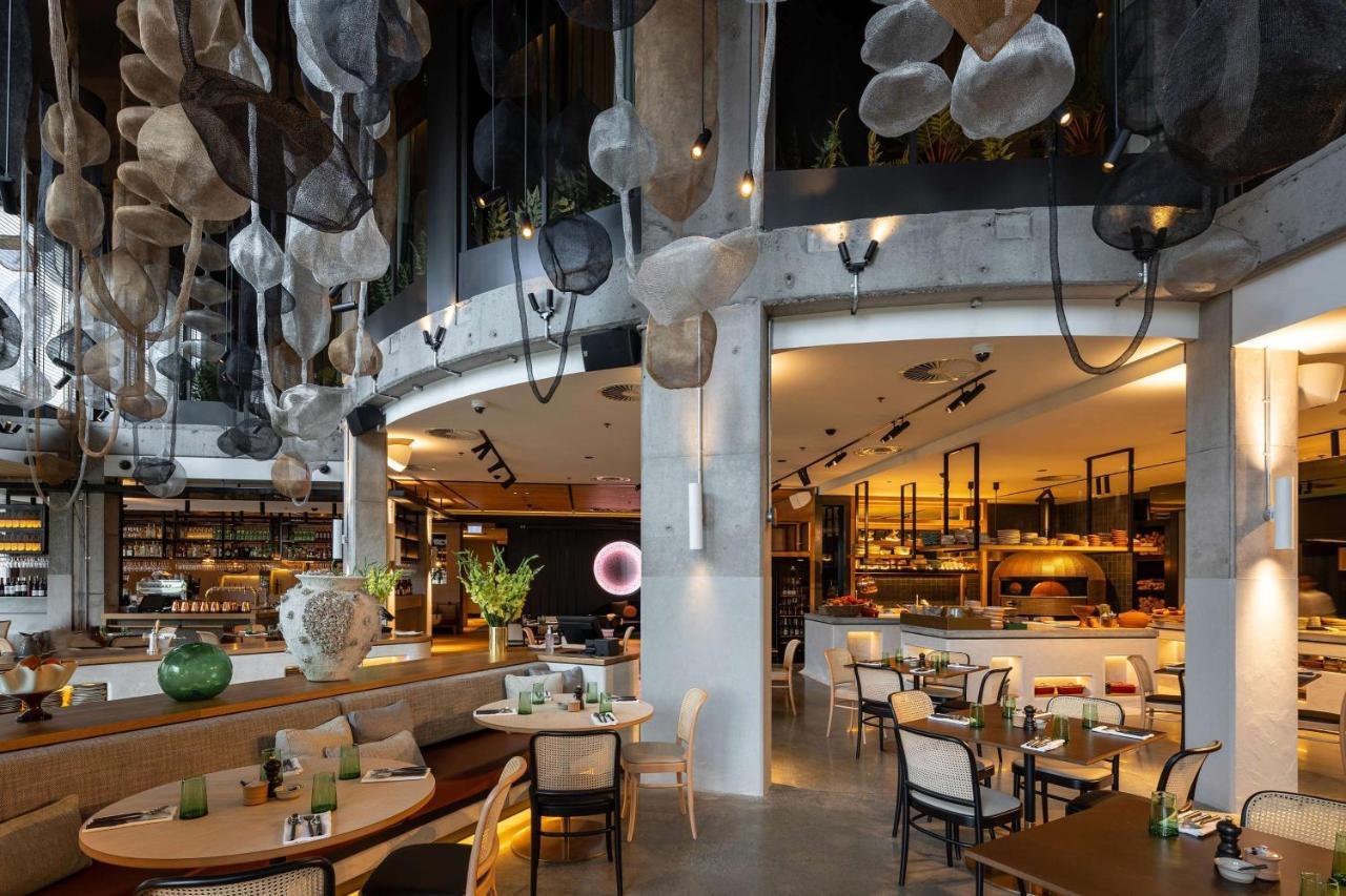 奥克兰qt酒店 外观 照片 Interior of the restaurant