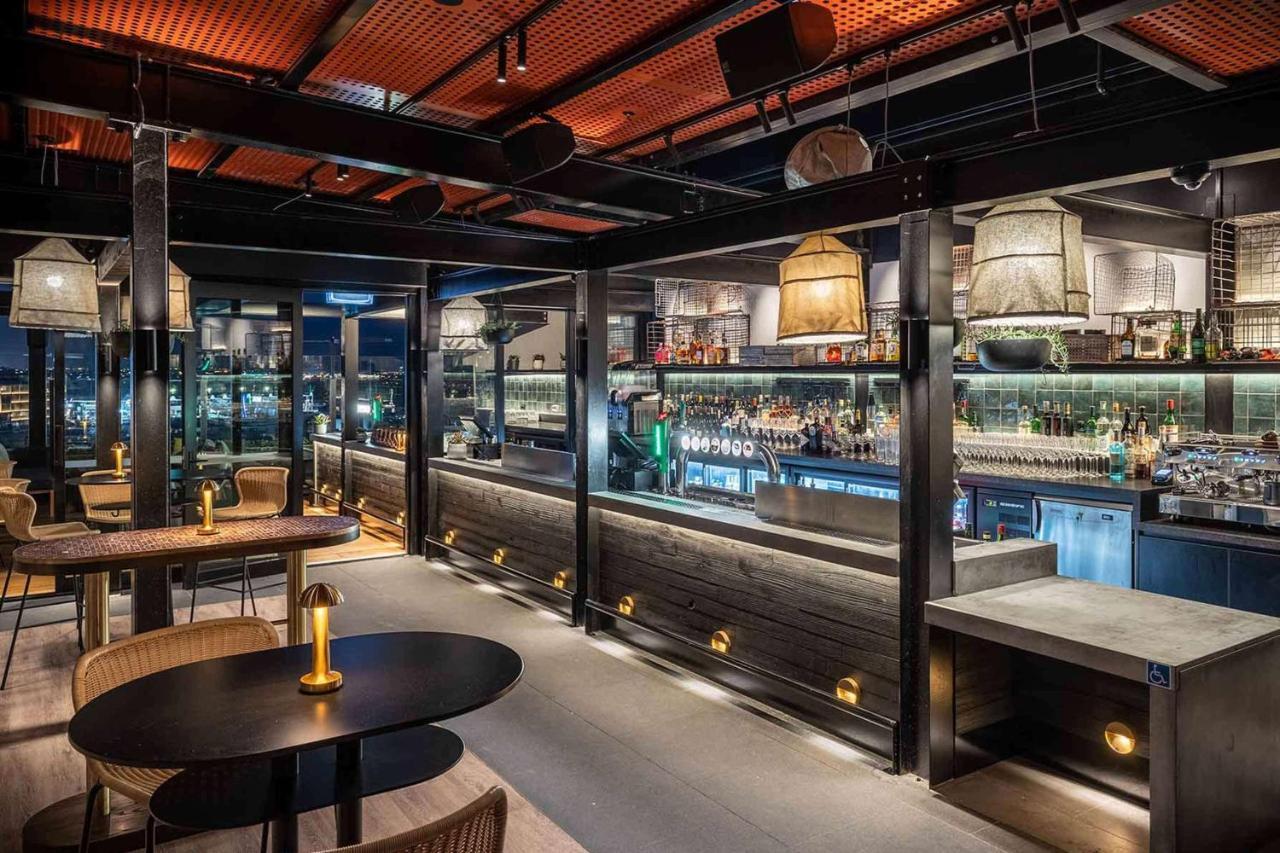 奥克兰qt酒店 外观 照片 The bar at the 101 bar