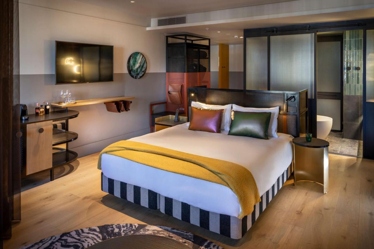 奥克兰qt酒店 外观 照片 A room at the hotel