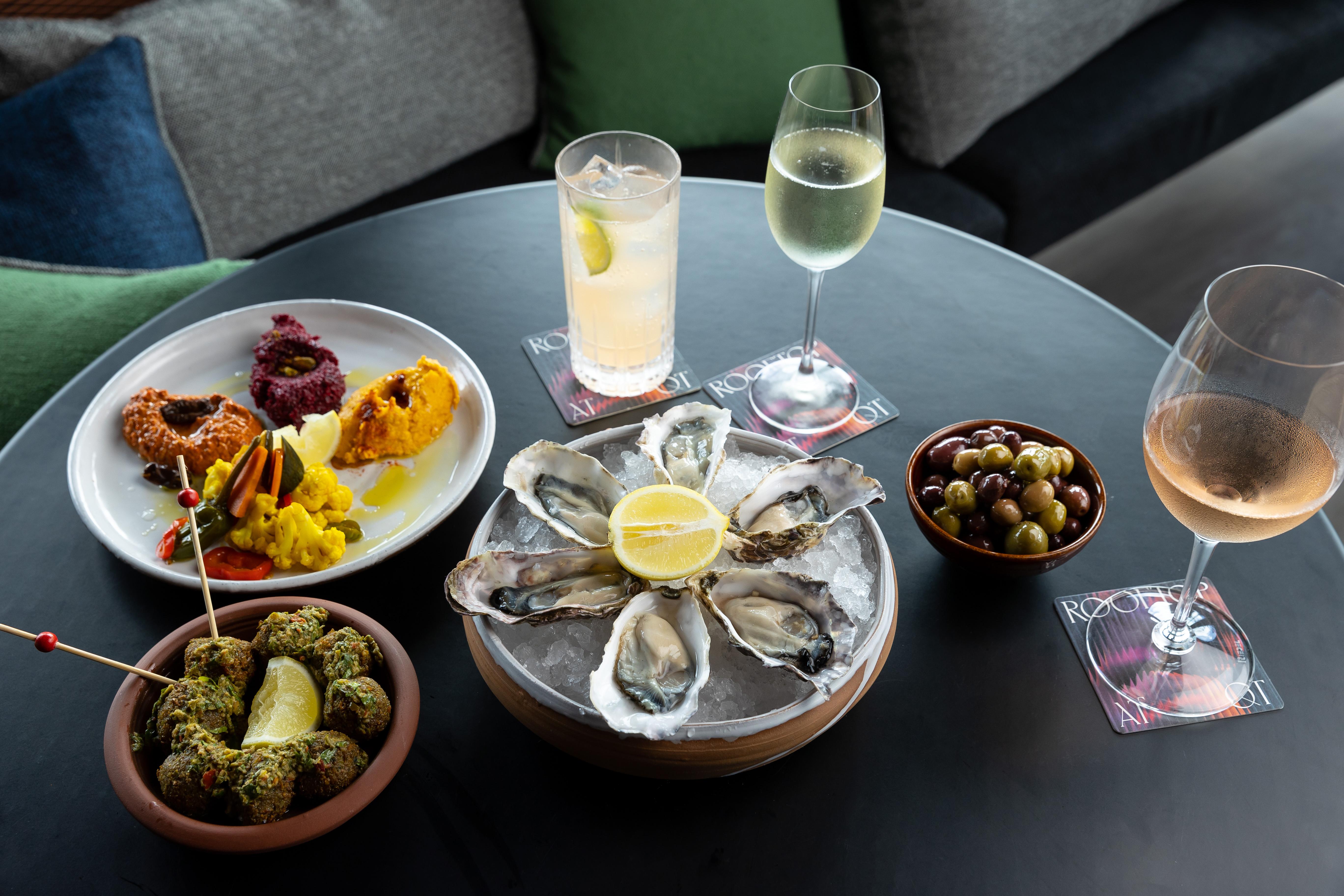 奥克兰qt酒店 外观 照片 A selection of tapas